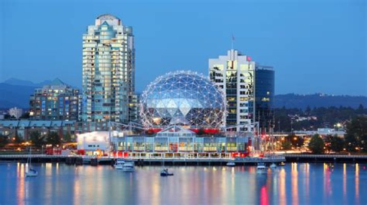 Is nightlife in Vancouver Good?