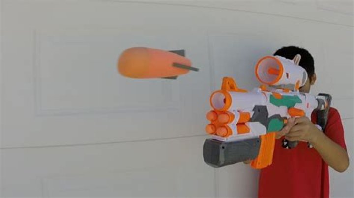 What nerf gun shoots the farthest 2021?