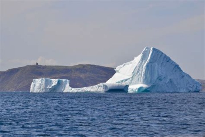 Where in the world can you find icebergs Why?