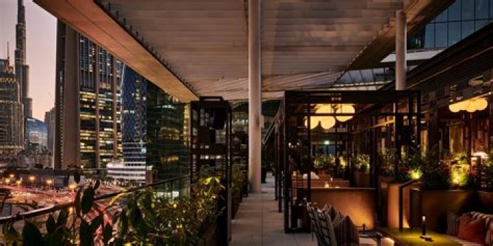 Which type of service is named after members club in Saint James London?